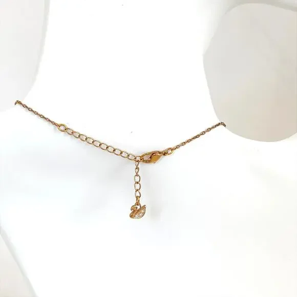 Swarovski Gold and Silver Interlocking Necklace - Picture 4 of 10